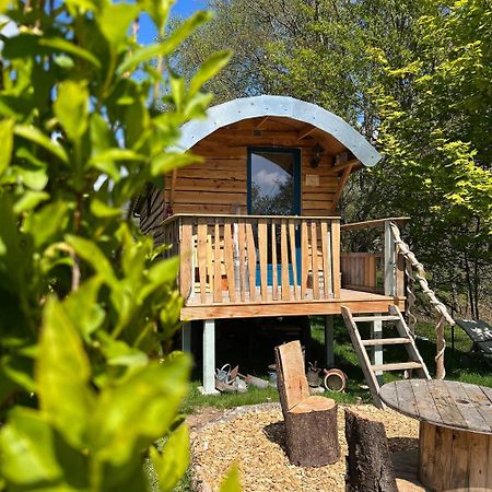Leval  La Roulotte Tiny House Du Mond'Ideal מראה חיצוני תמונה